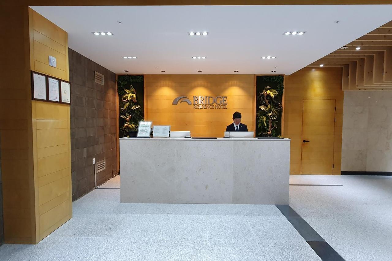 Bridge Residence Hotel Seogwipo Exterior foto